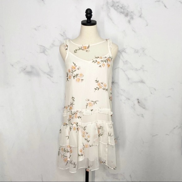 Abercrombie & Fitch Dresses & Skirts - NWT Abercrombie & Fitch Floral Tiered Ruffle Mini Dress Sz XS